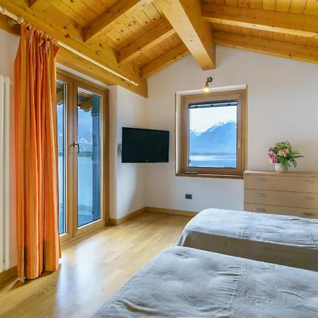 Ferienhaus Maurizia Domaso